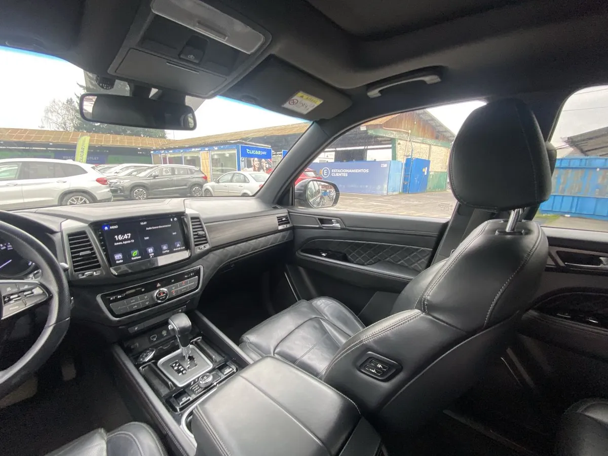 Ssangyong Rexton 2.2t Limited Plus Diesel 4x4 9ab 8at 5p año 2021
