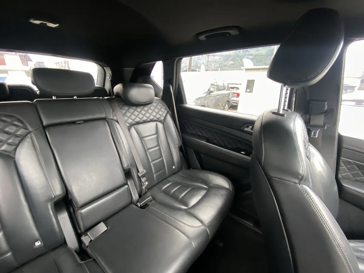 Ssangyong Rexton 2.2t Limited Plus Diesel 4x4 9ab 8at 5p año 2021