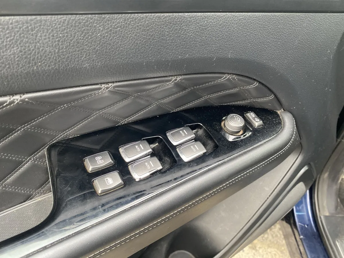Ssangyong Rexton 2.2t Limited Plus Diesel 4x4 9ab 8at 5p año 2021