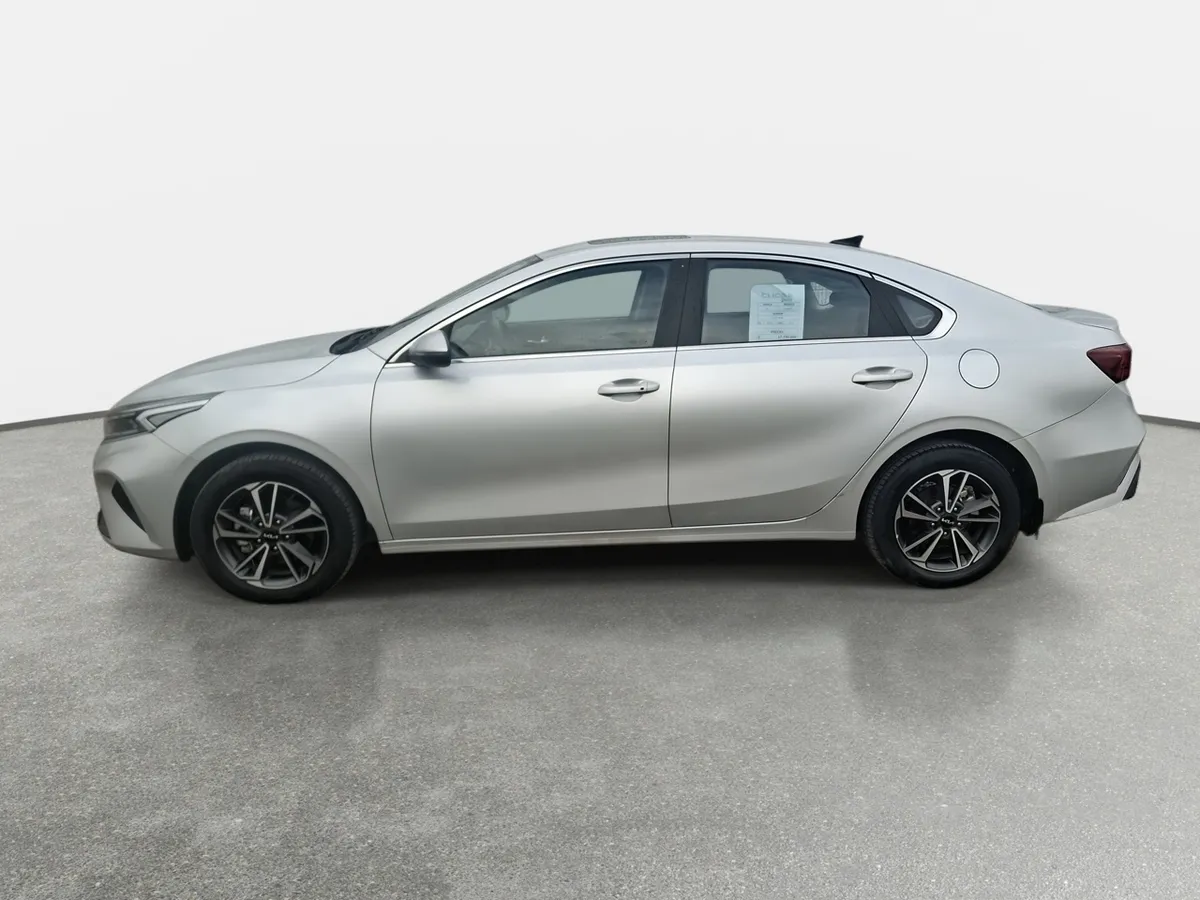 Kia Cerato 1.6 Ex Full 4x2 6at 4p año 2023
