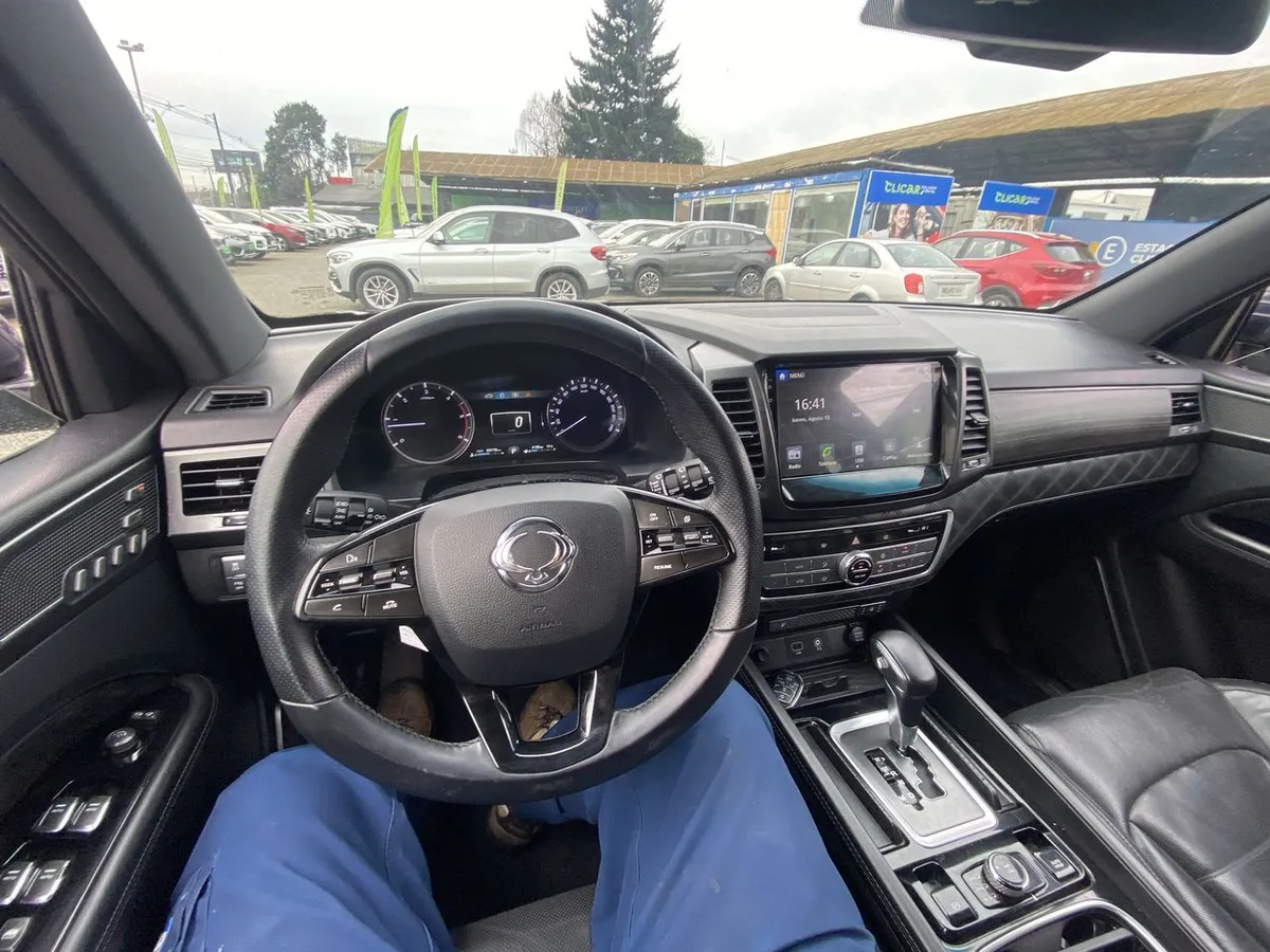 Ssangyong Rexton 2.2t Limited Plus Diesel 4x4 9ab 8at 5p año 2021