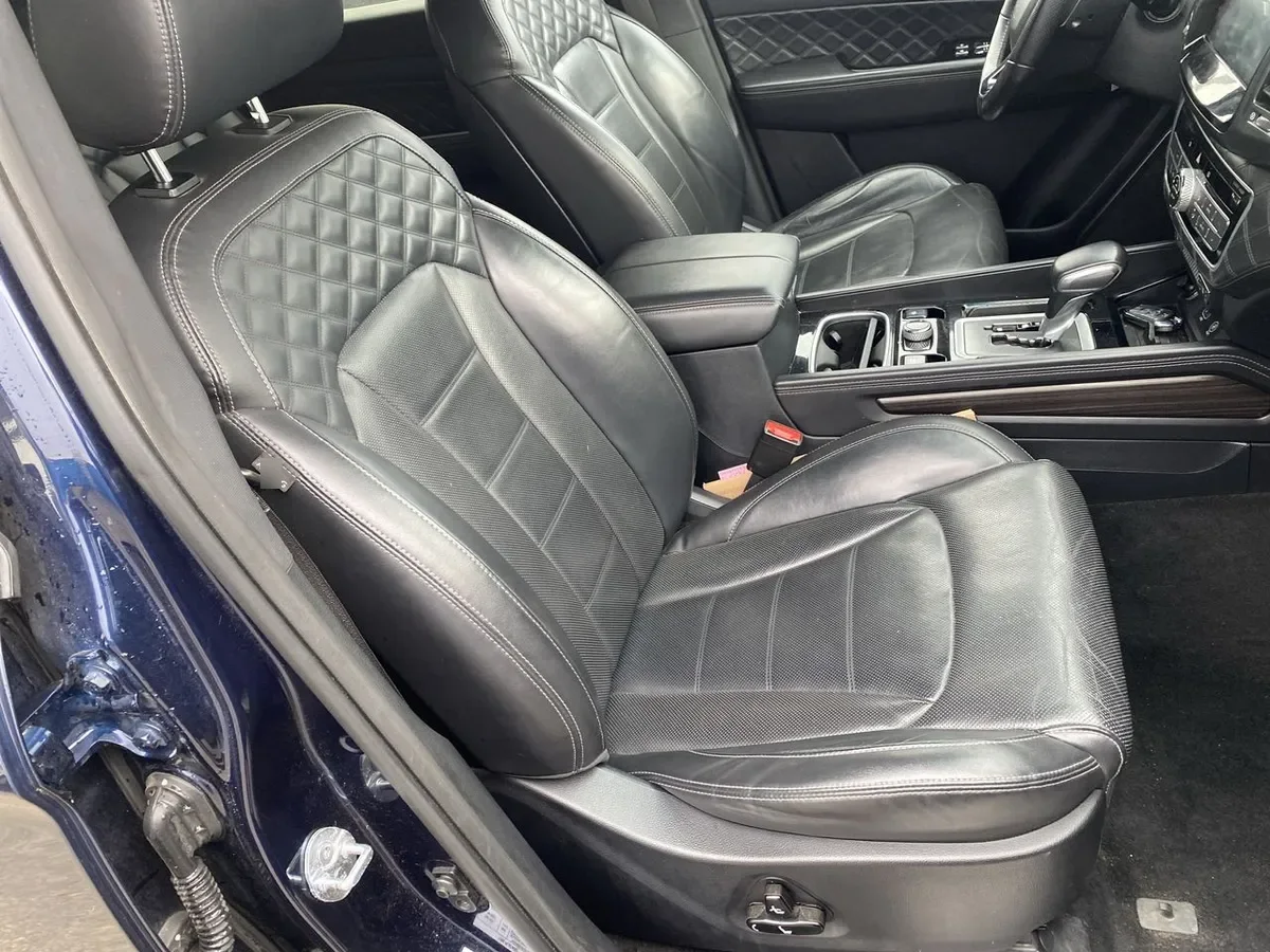 Ssangyong Rexton 2.2t Limited Plus Diesel 4x4 9ab 8at 5p año 2021