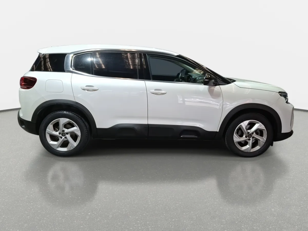 Citroen C5 Aircross 1.5 Feel Pack Diesel 4x2 130 Ss Eat8 At 5p año 2024