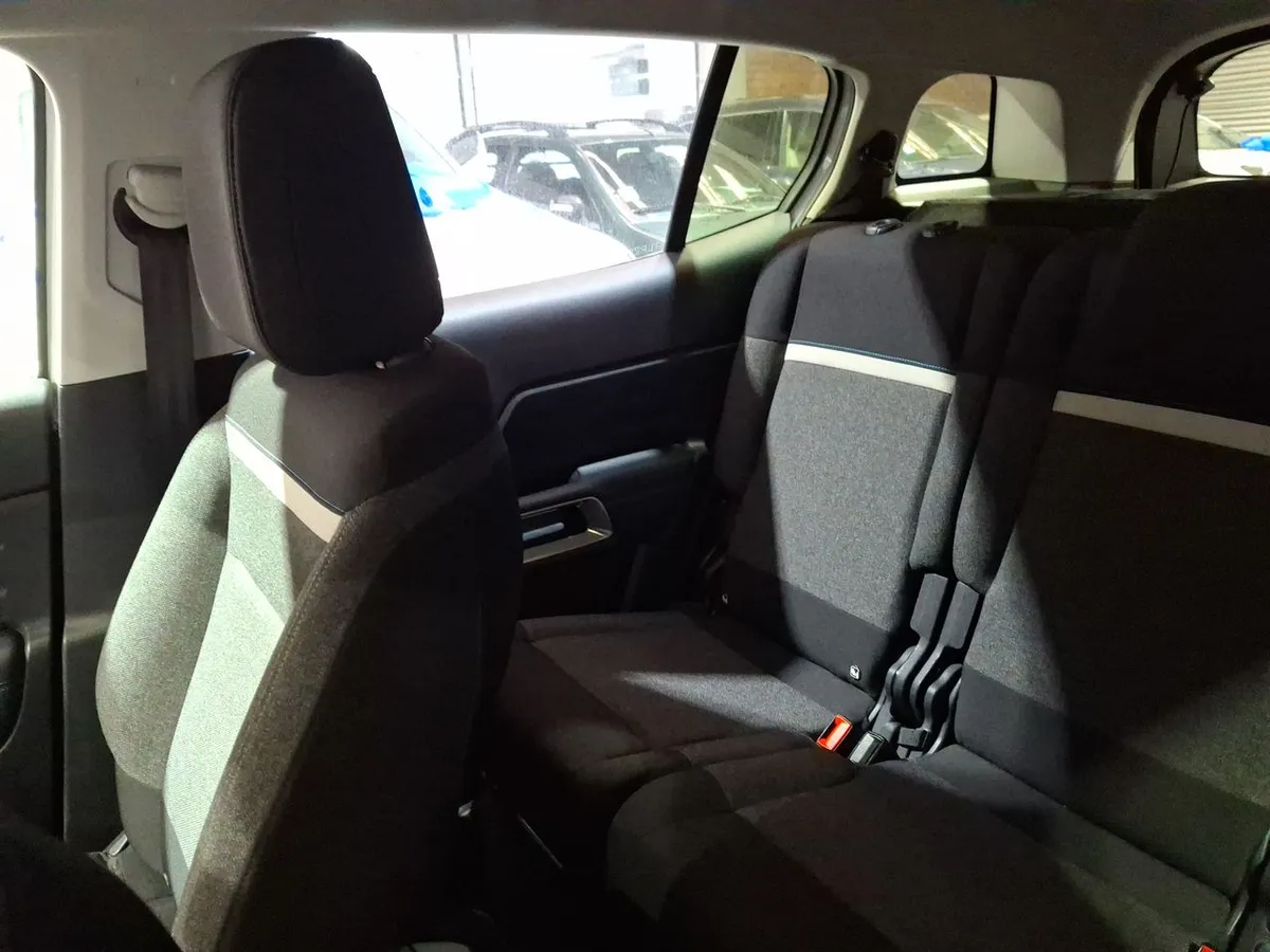 Citroen C5 Aircross 1.5 Feel Pack Diesel 4x2 130 Ss Eat8 At 5p año 2024
