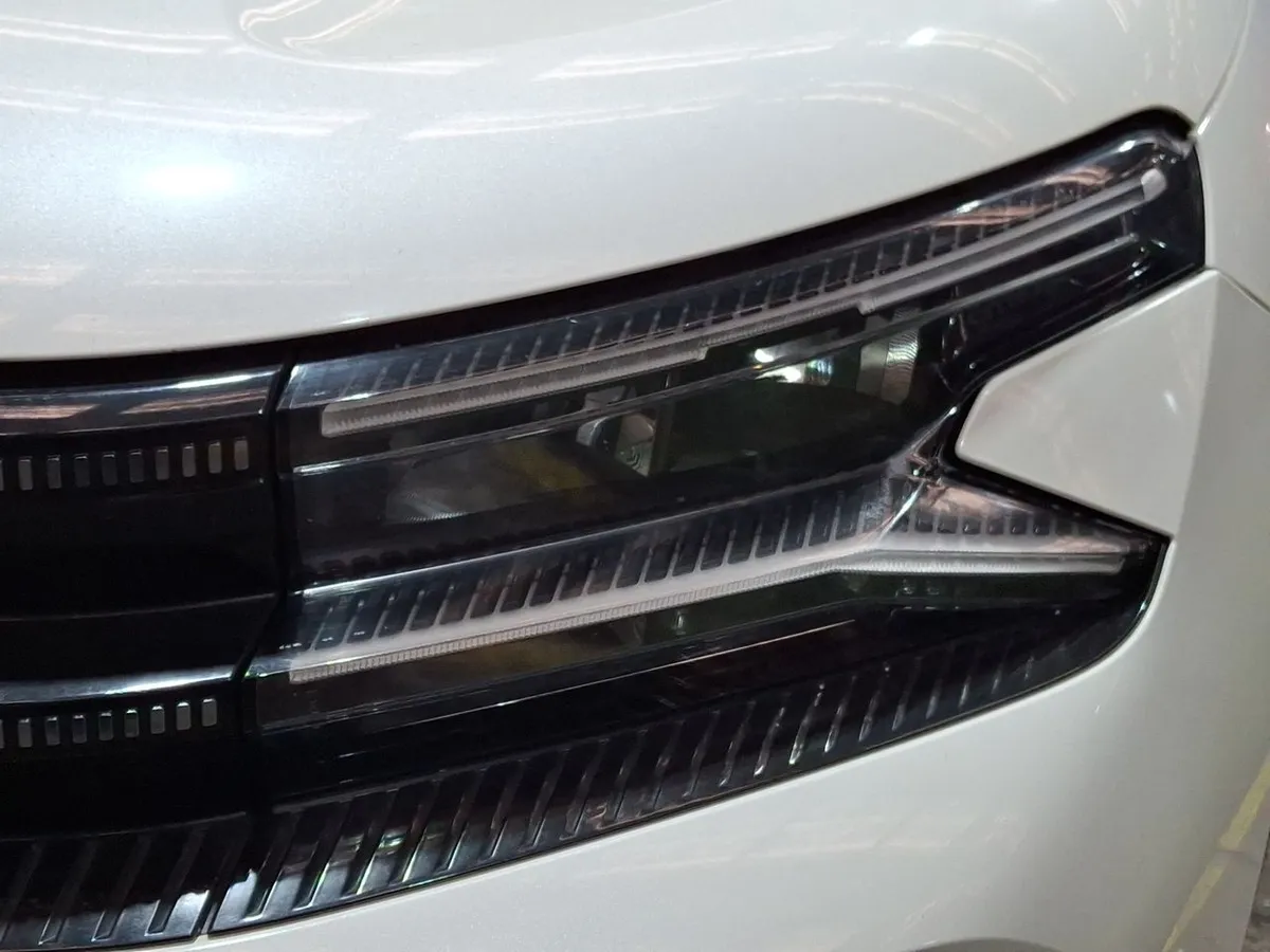 Citroen C5 Aircross 1.5 Feel Pack Diesel 4x2 130 Ss Eat8 At 5p año 2024