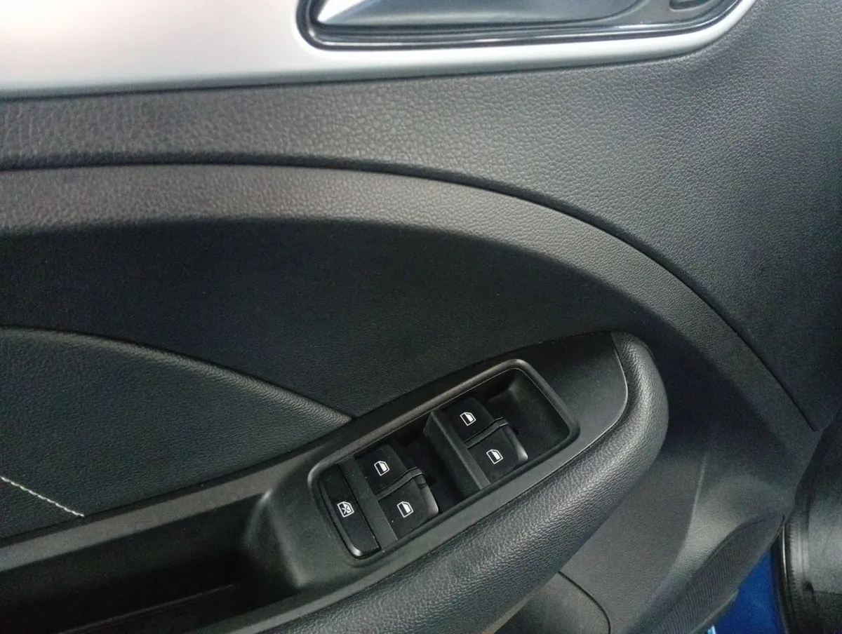 MG Mg Zs 1.5 Comfort 4x2 At 5p año 2022