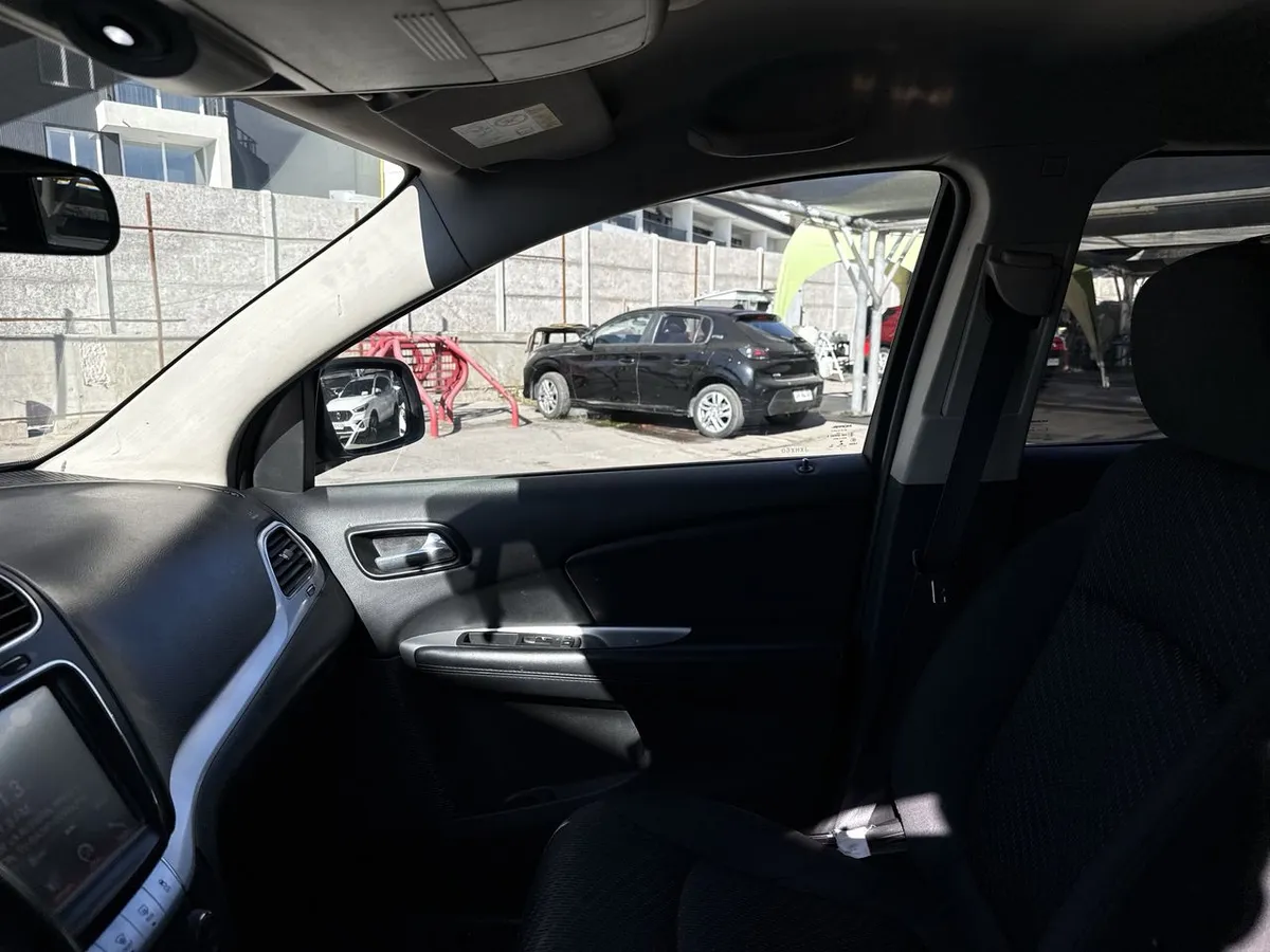 Dodge Journey 2.4 Rt 4x2 At 5p año 2018