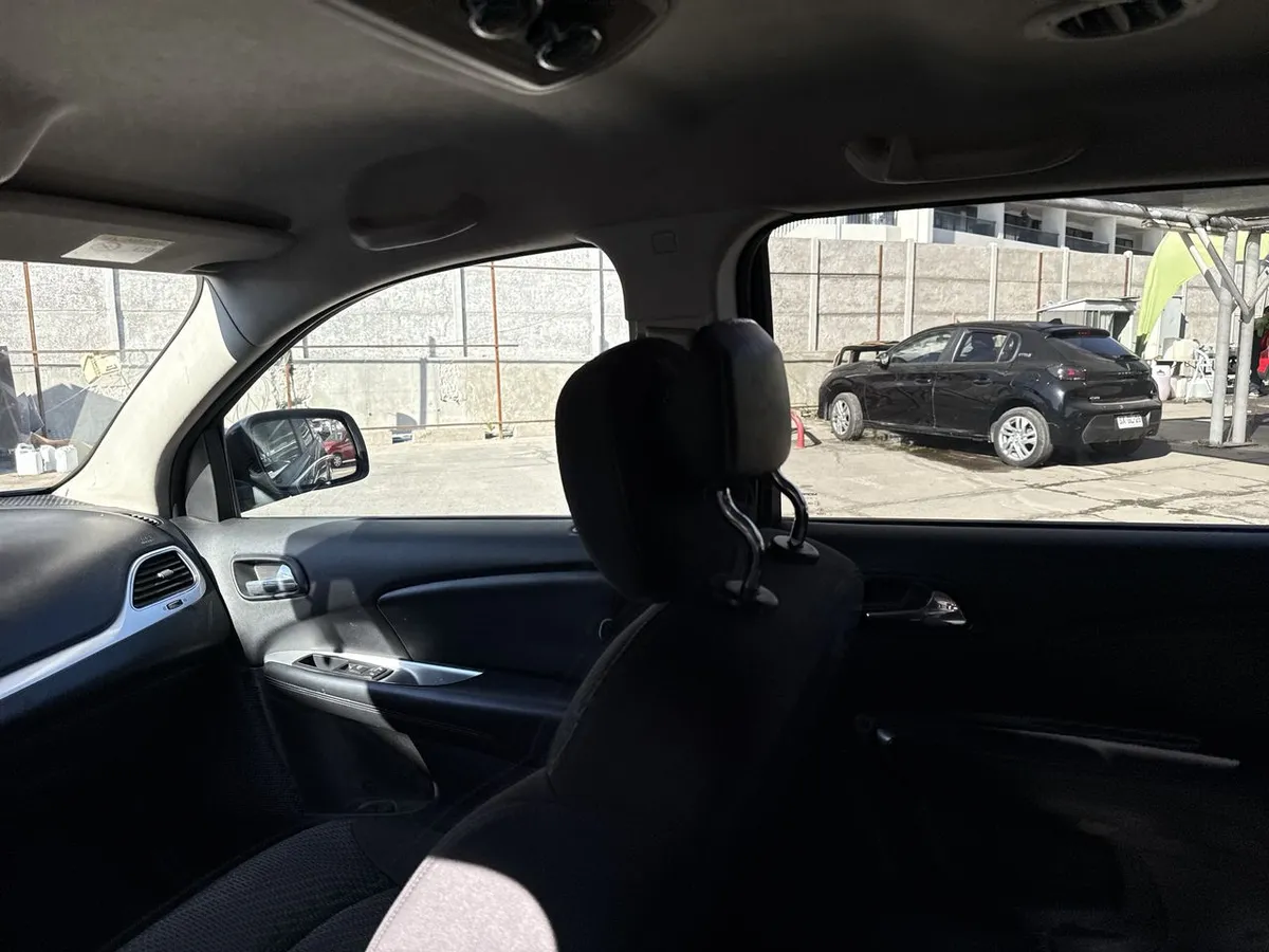 Dodge Journey 2.4 Rt 4x2 At 5p año 2018