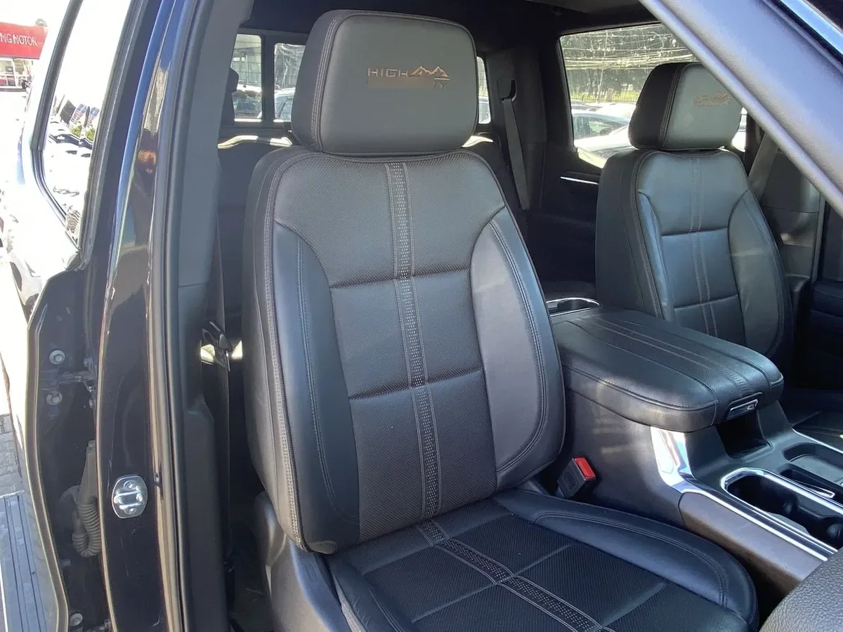 Chevrolet Silverado 3.0 High Country 4x4 At 4p año 2024
