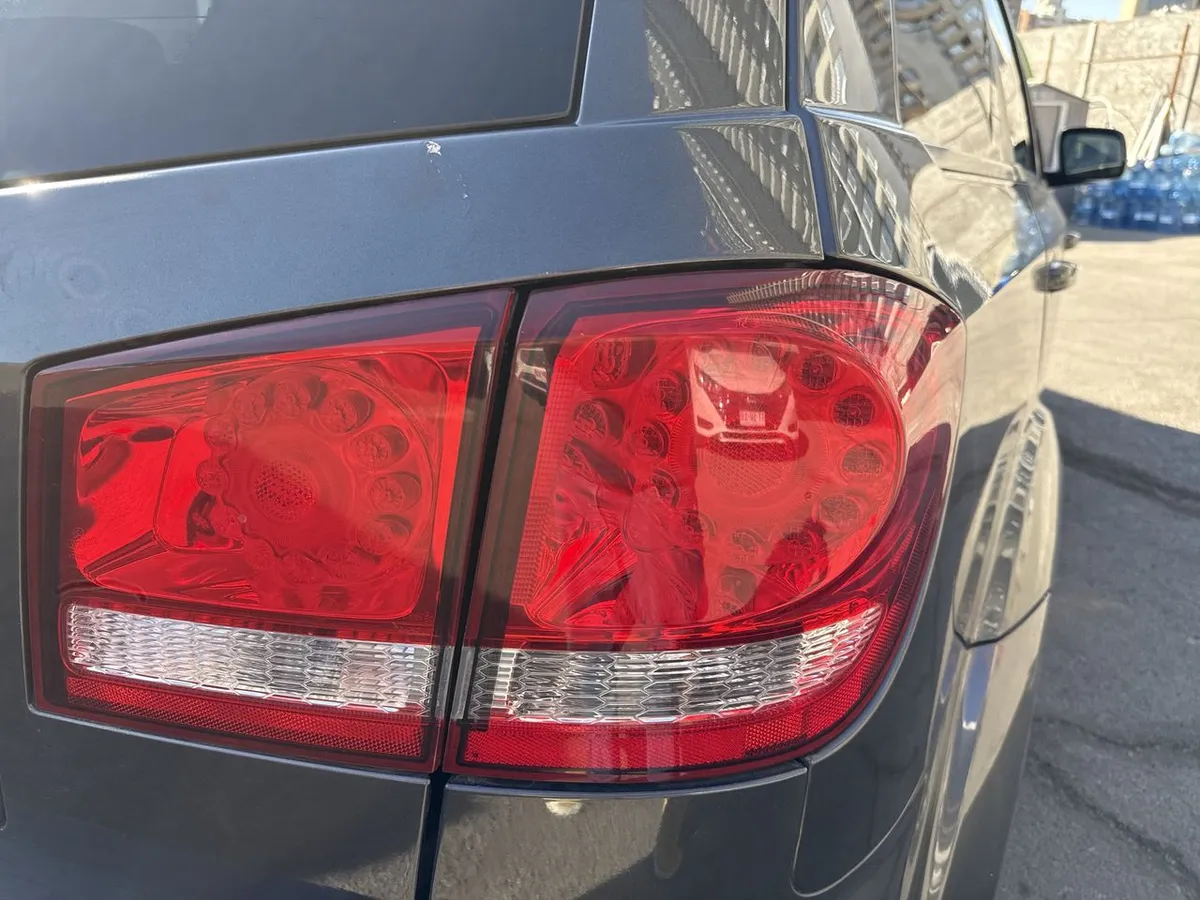 Dodge Journey 2.4 Rt 4x2 At 5p año 2018