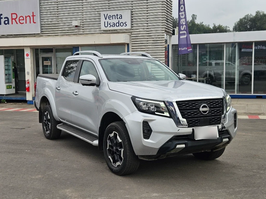 Nissan Navara Dc 4x4 2.3tdi Le año 2023