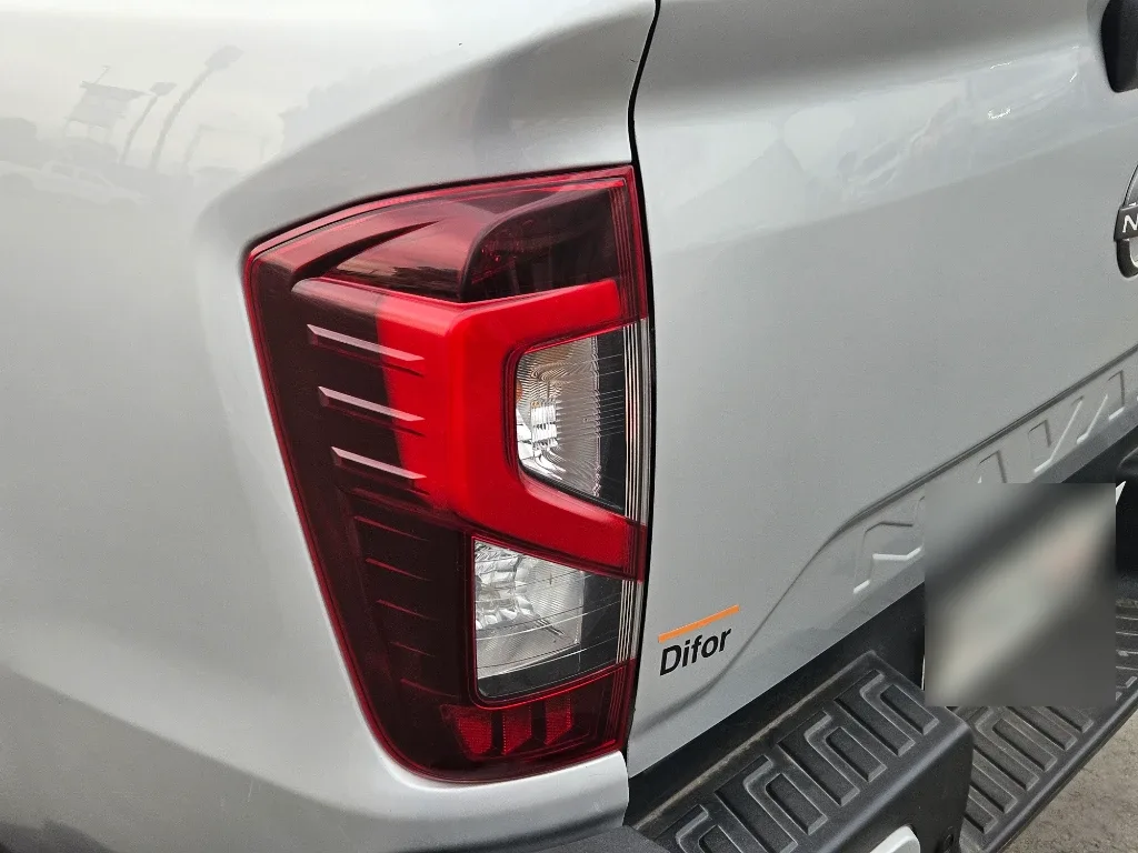 Nissan Navara Dc 4x4 2.3tdi Le año 2023