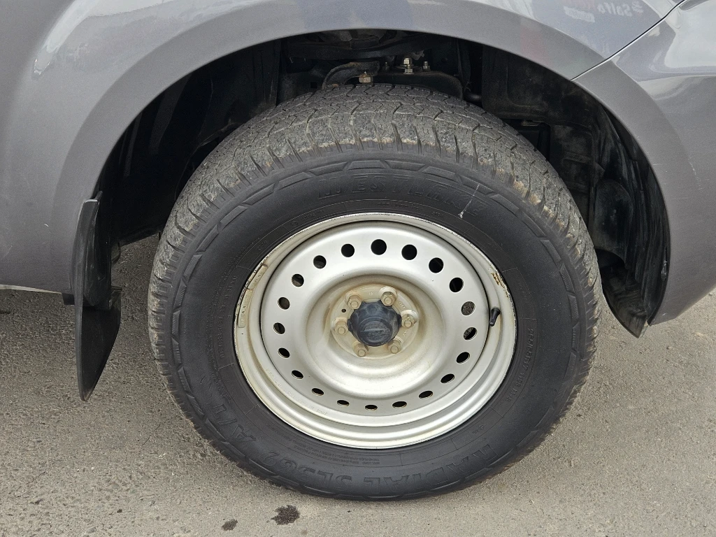 Nissan Navara Dc 4x4 2.3 Tdi Se año 2023