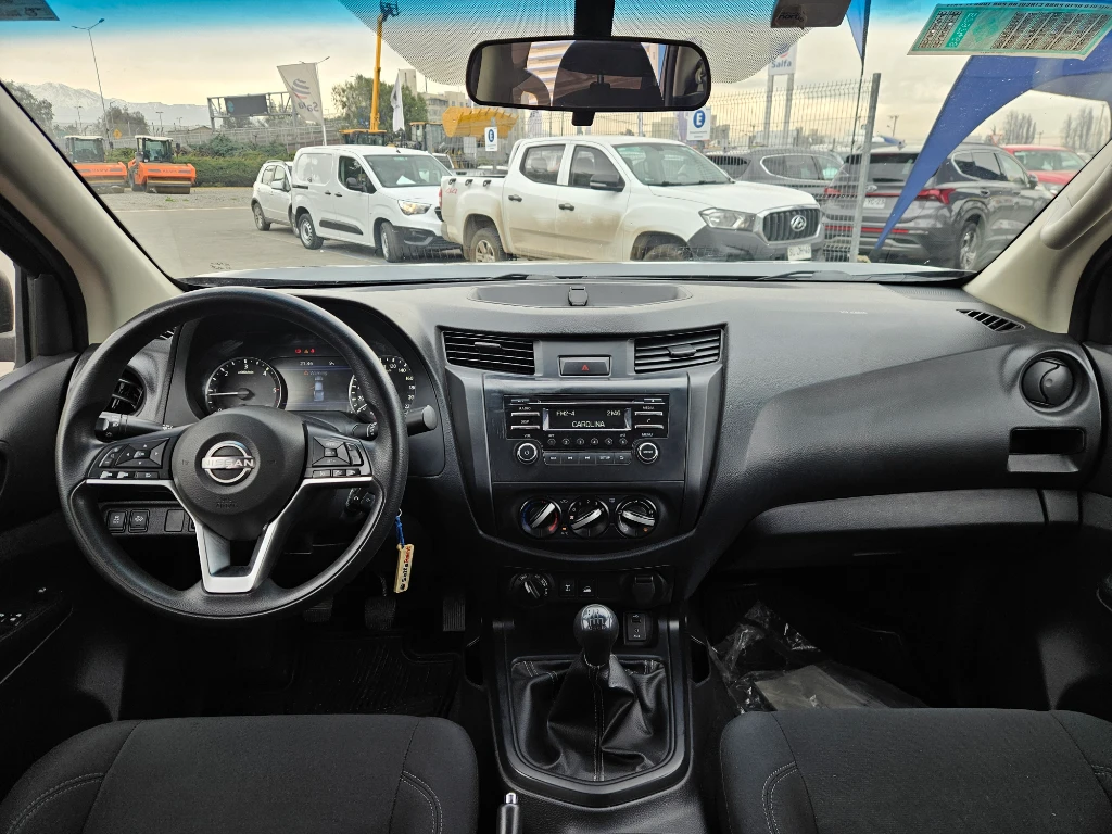 Nissan Navara Dc 4x4 2.3 Tdi Se año 2023