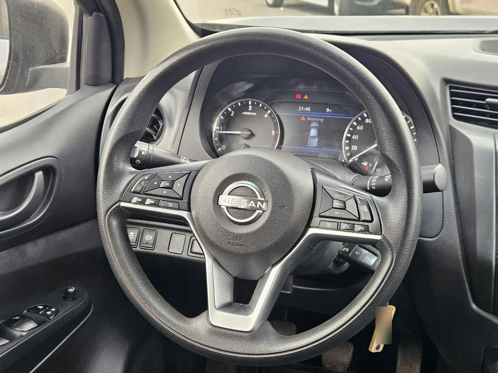 Nissan Navara Dc 4x4 2.3 Tdi Se año 2023