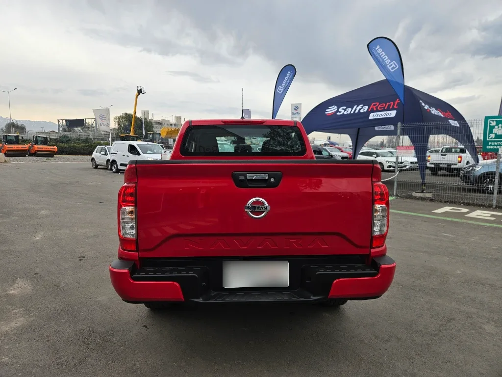 Nissan Navara Dc 4x2 2.3tdi Xe año 2023