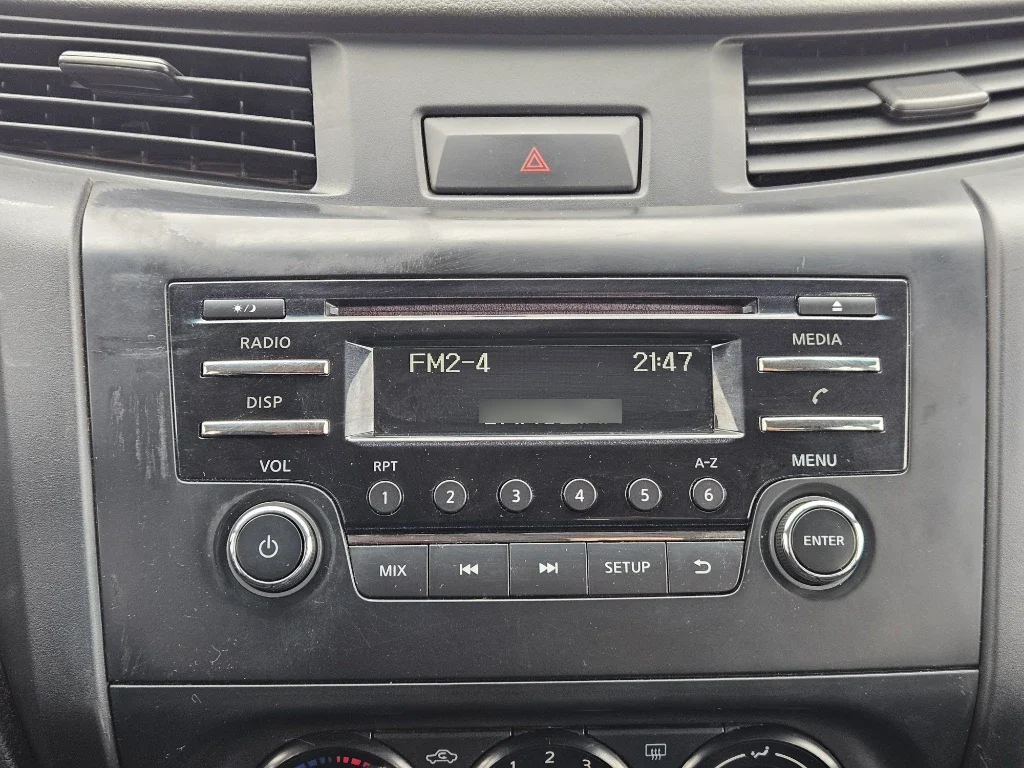 Nissan Navara Dc 4x4 2.3 Tdi Se año 2023