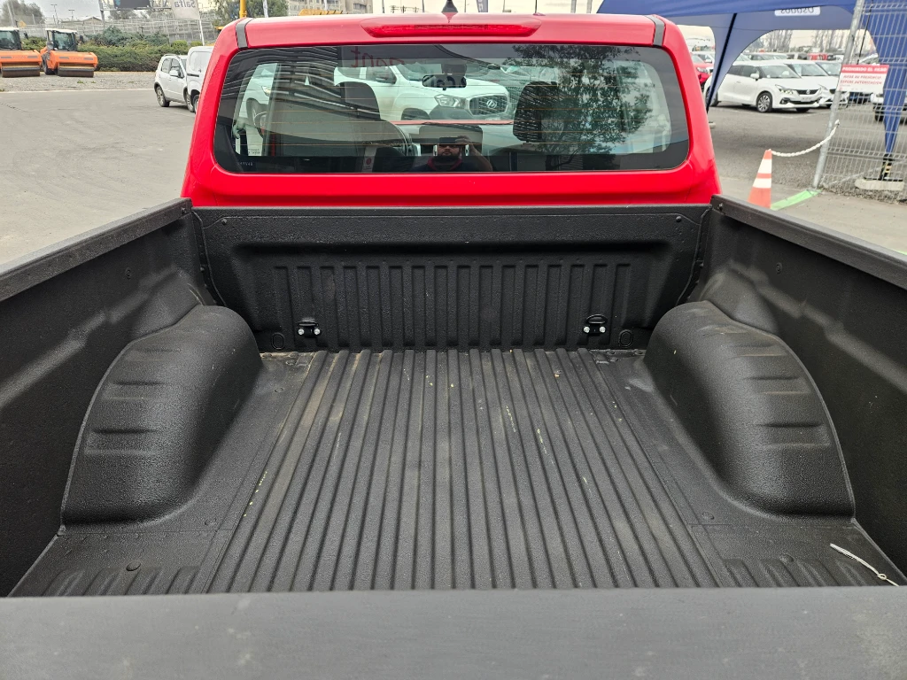 Nissan Navara Dc 4x2 2.3tdi Xe año 2023