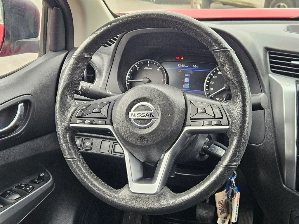 Nissan Navara Dc 4x2 2.3tdi Xe año 2023