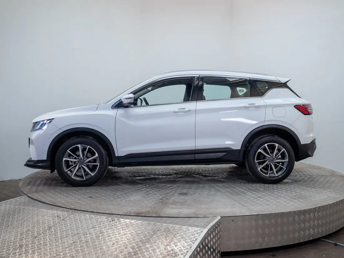 Geely Coolray 1.5 Exclusive 7dct At año 2022
