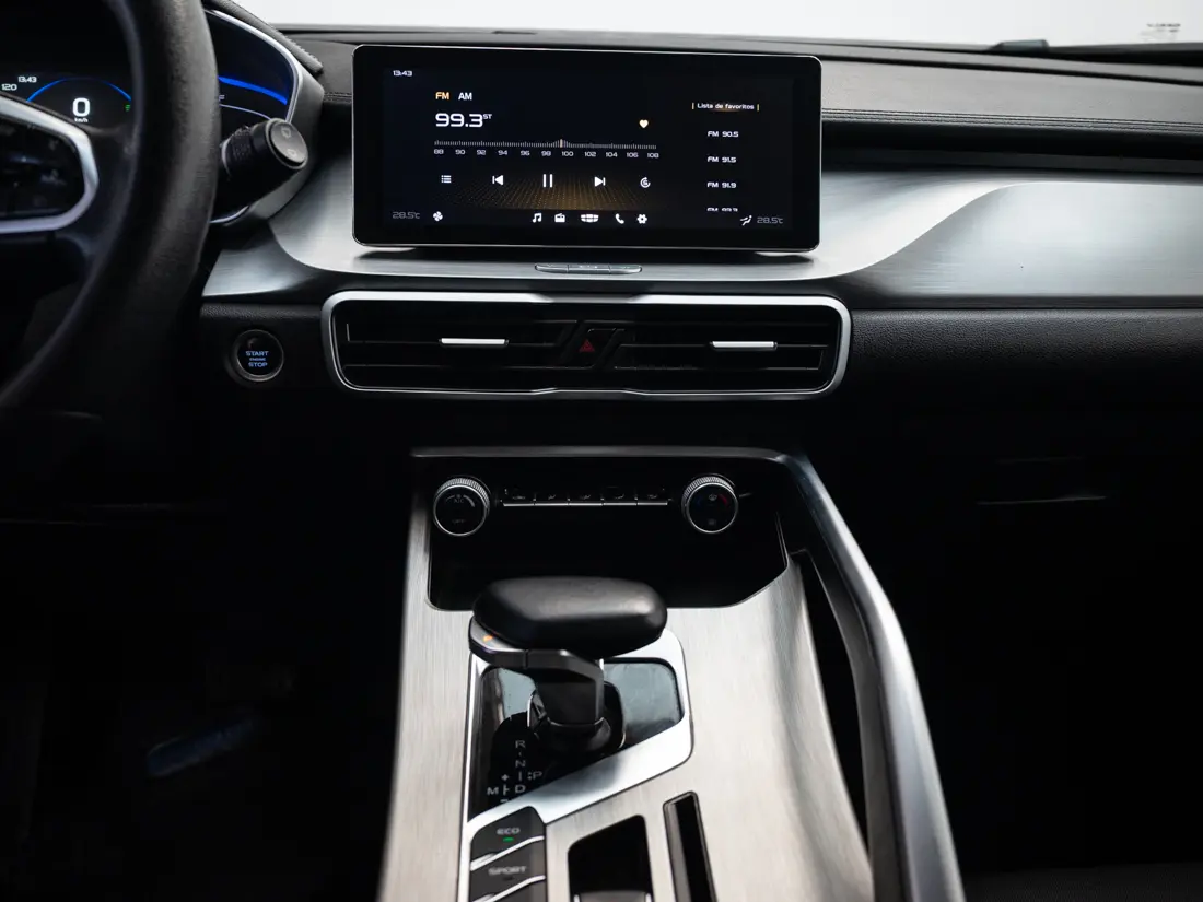 Geely Coolray 1.5 Exclusive 7dct At año 2022