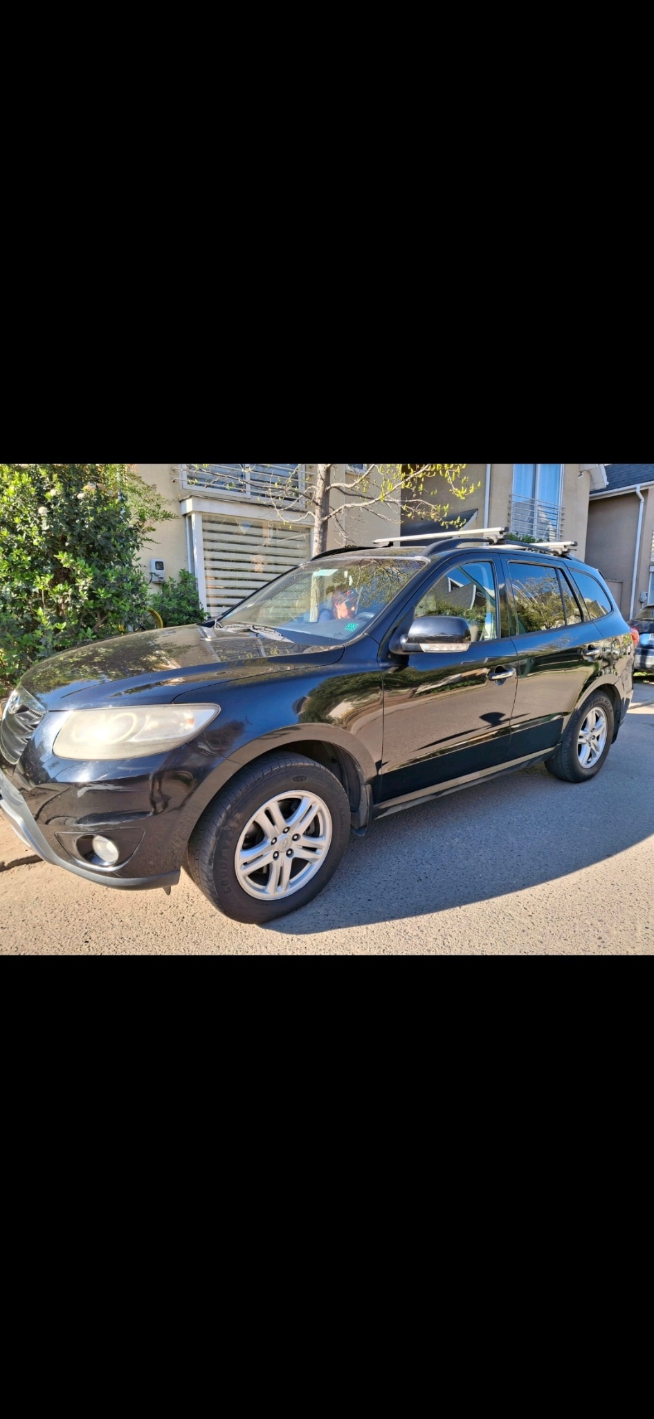 Hyundai Santa Fe 2.2 Crdi Fl Cm Gls 7p Mt 4x4 Diesel año 2012