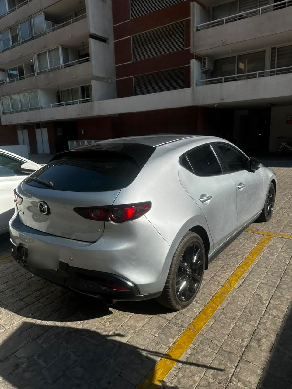MAZDA MAZDA3 2.0 V 7g Mt año 2021