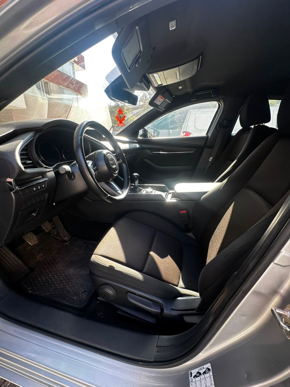 MAZDA MAZDA3 2.0 V 7g Mt año 2021