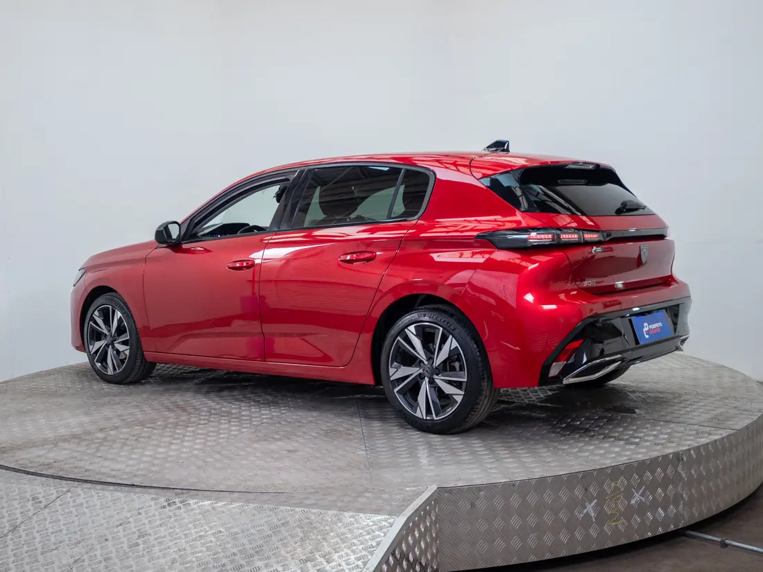 Peugeot 308 1.2 Allure Puretech 130 4x2 Mt 5p año 2023