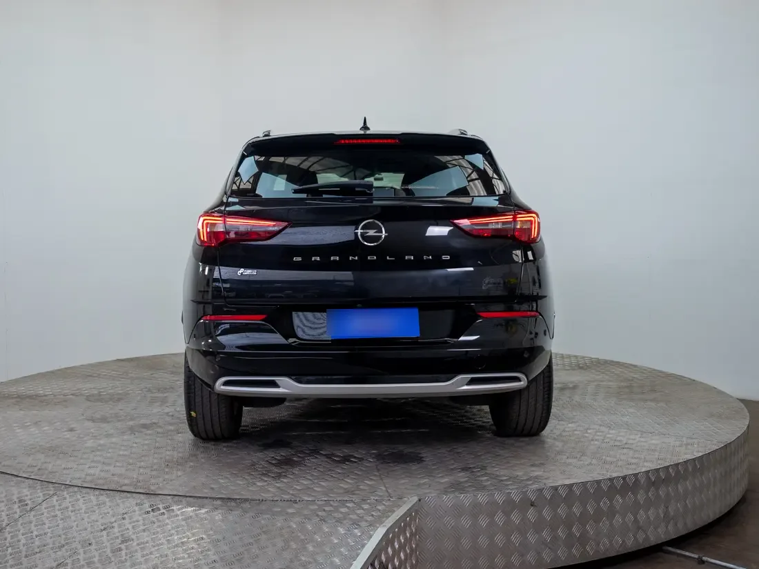 Opel Grandland 1.2t Ultimate At año 2023