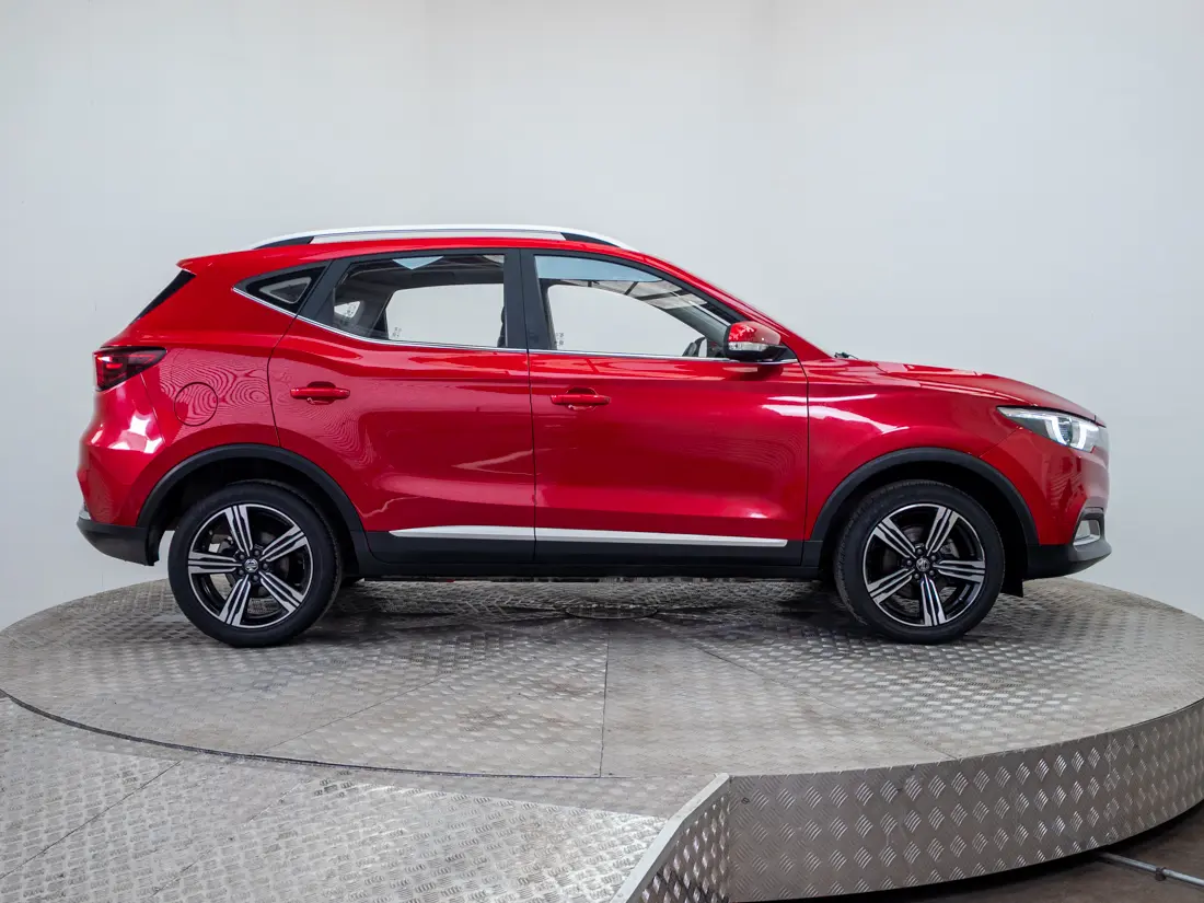 MG Zs 1.5 Com At año 2024