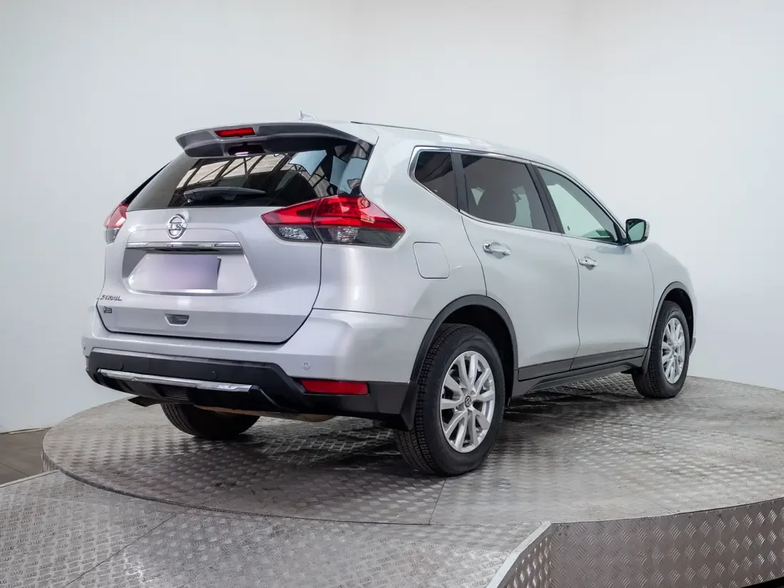 Nissan X-Trail 2.5 Sense At año 2021