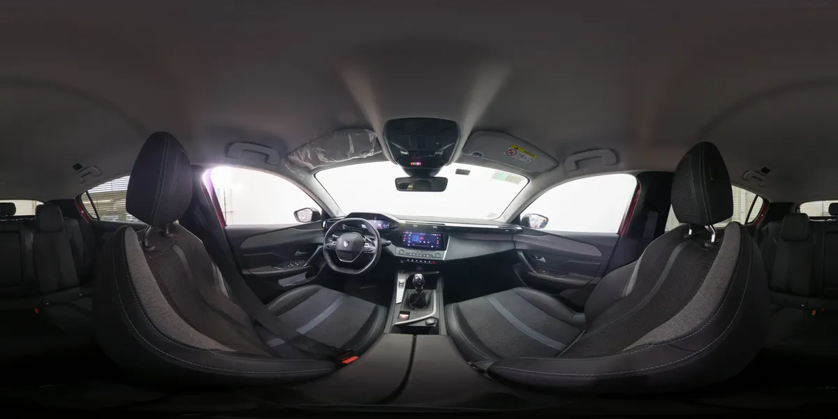 Peugeot 308 1.2 Allure Puretech 130 4x2 Mt 5p año 2023