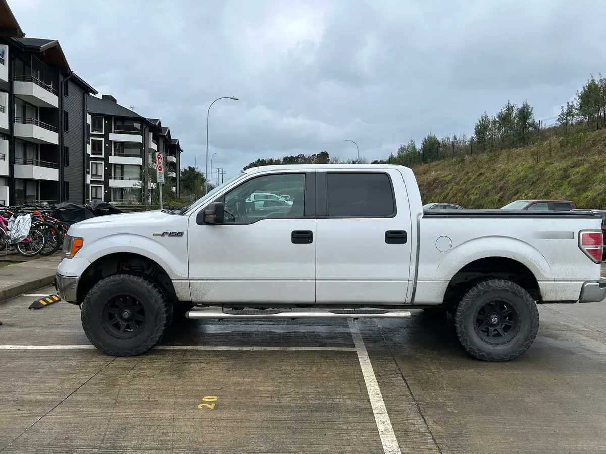 FORD F-150 5.0 Xlt At New Supercrew 4x4 año 2011