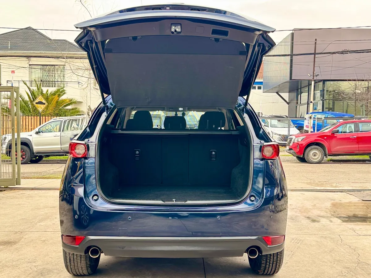 MAZDA CX-5 2.0 Mt 4x2 año 2022
