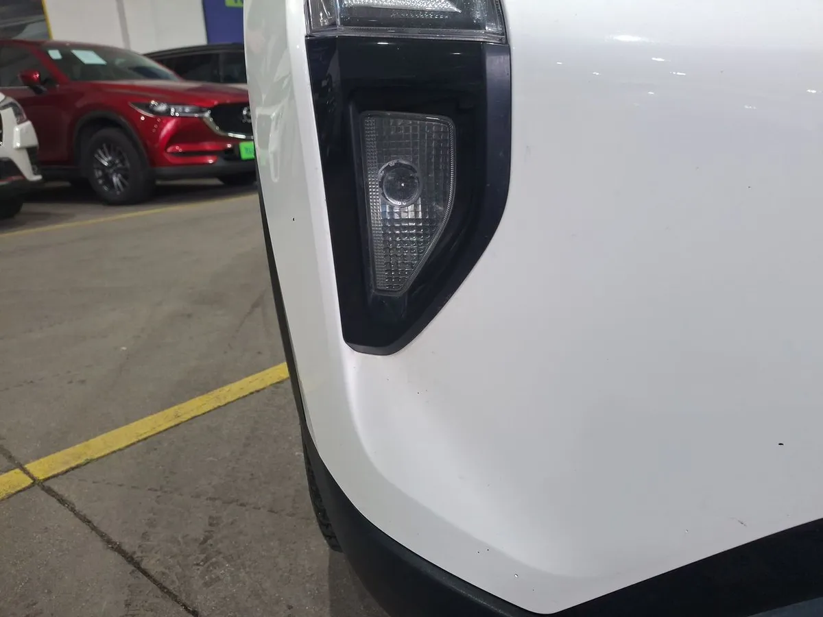 Kia Sonet 1.5 Ex 4x2 Ivt Ri At 5p año 2025