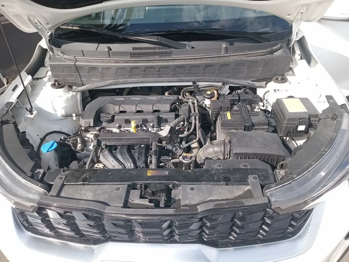 Kia Sonet 1.5 Ex 4x2 Ivt Ri At 5p año 2025