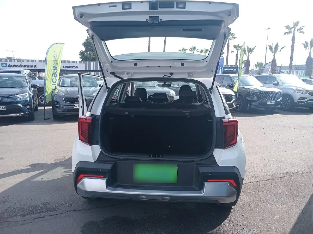 Kia Sonet 1.5 Ex 4x2 Ivt Ri At 5p año 2025