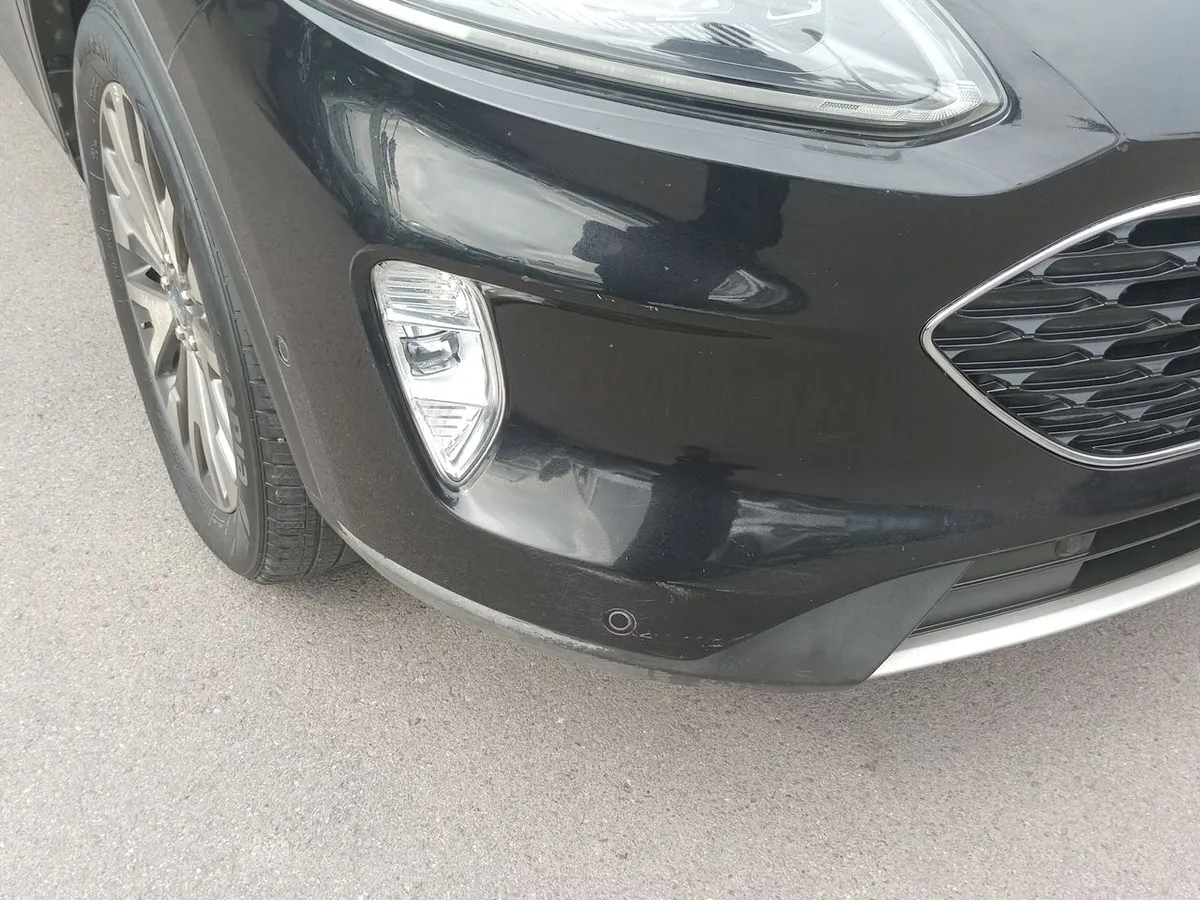 Ford Escape 2.5 Atkinson Titanium Hibrido Awd At 5p año 2021