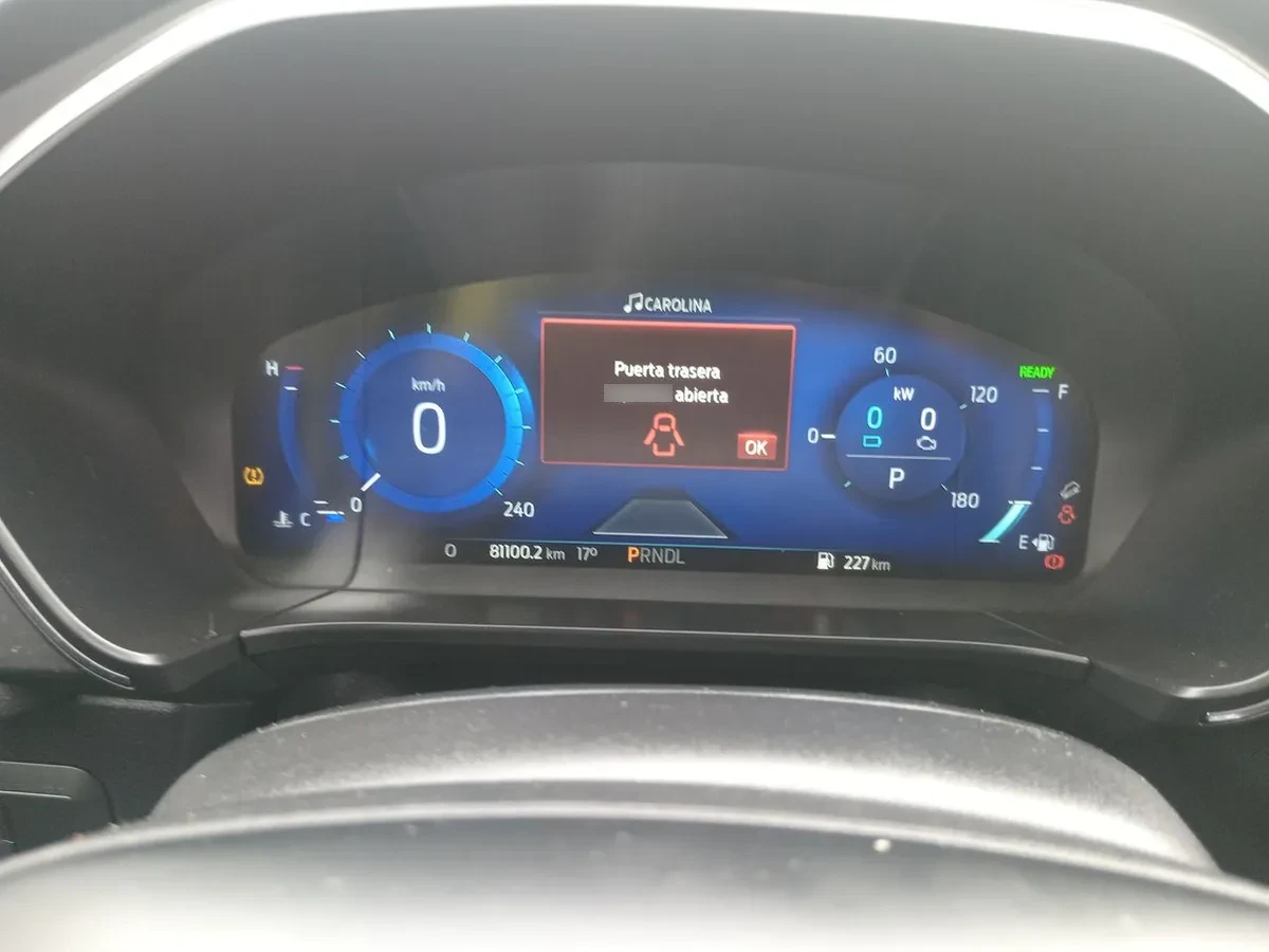 Ford Escape 2.5 Atkinson Titanium Hibrido Awd At 5p año 2021