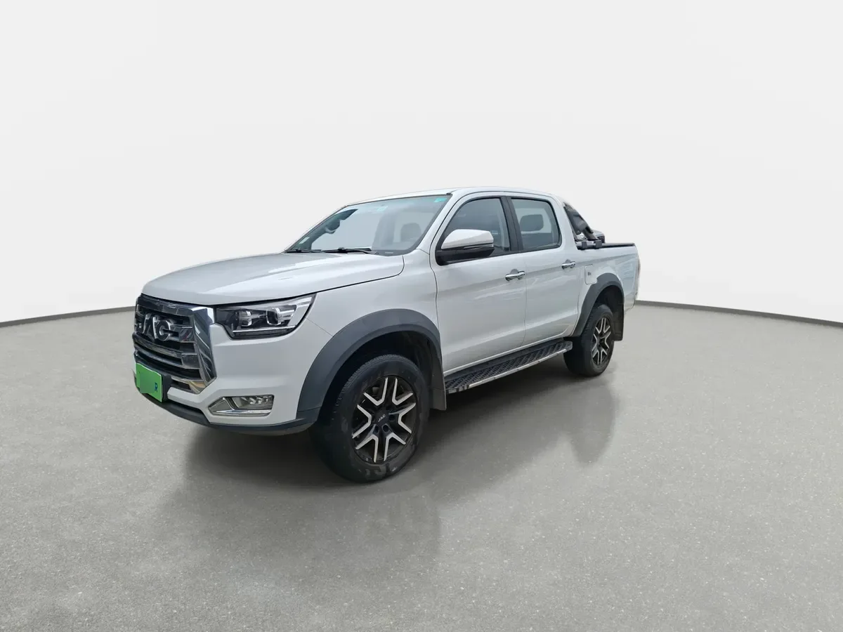 JAC T8 2.0 Comfort 4x2 Diesel Mt 4p año 2022
