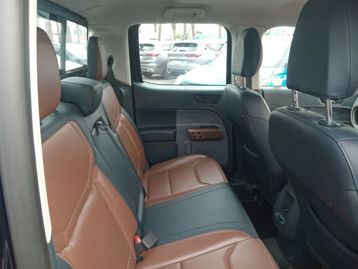 Ford Maverick 2.0 Lariat 4x4 At 4p año 2023