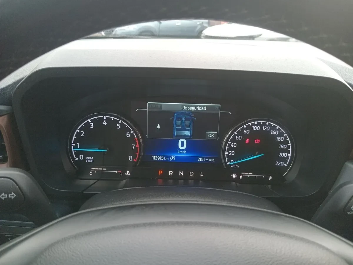 Ford Maverick 2.0 Lariat 4x4 At 4p año 2023