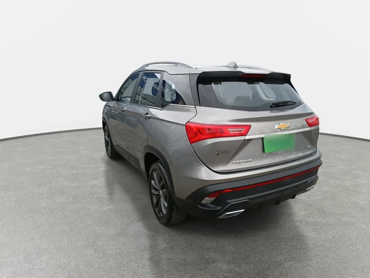 Chevrolet Captiva 1.5t Ltz R 4x2 Cvt At 5p año 2024