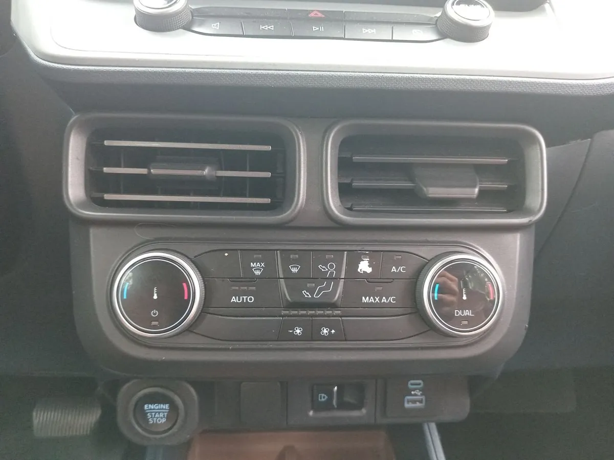 Ford Maverick 2.0 Lariat 4x4 At 4p año 2023