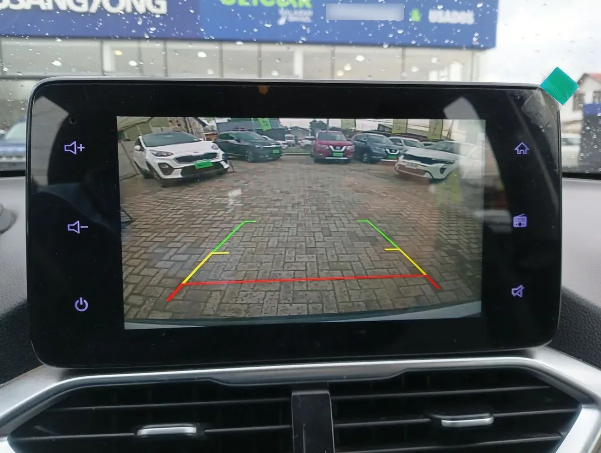Chevrolet Captiva 1.5t Ltz R 4x2 Cvt At 5p año 2024