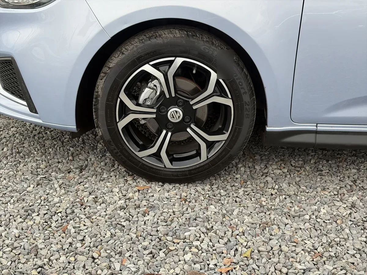 MG 3 1.5 Comfort 4x2 Hb Mt 5p año 2024