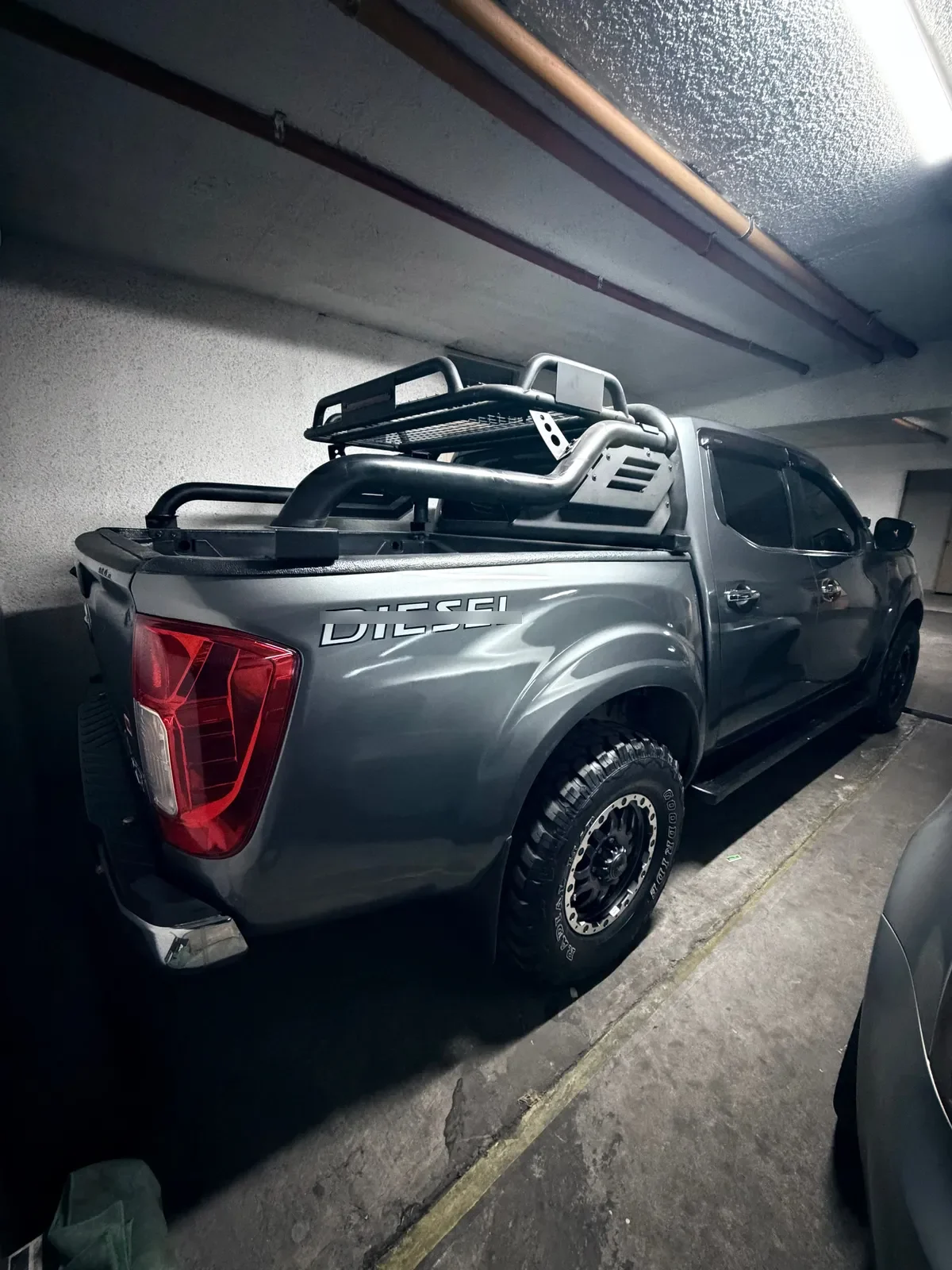 NISSAN NP300 2.3 Dsl Dc Le Mt 4wd año 2018