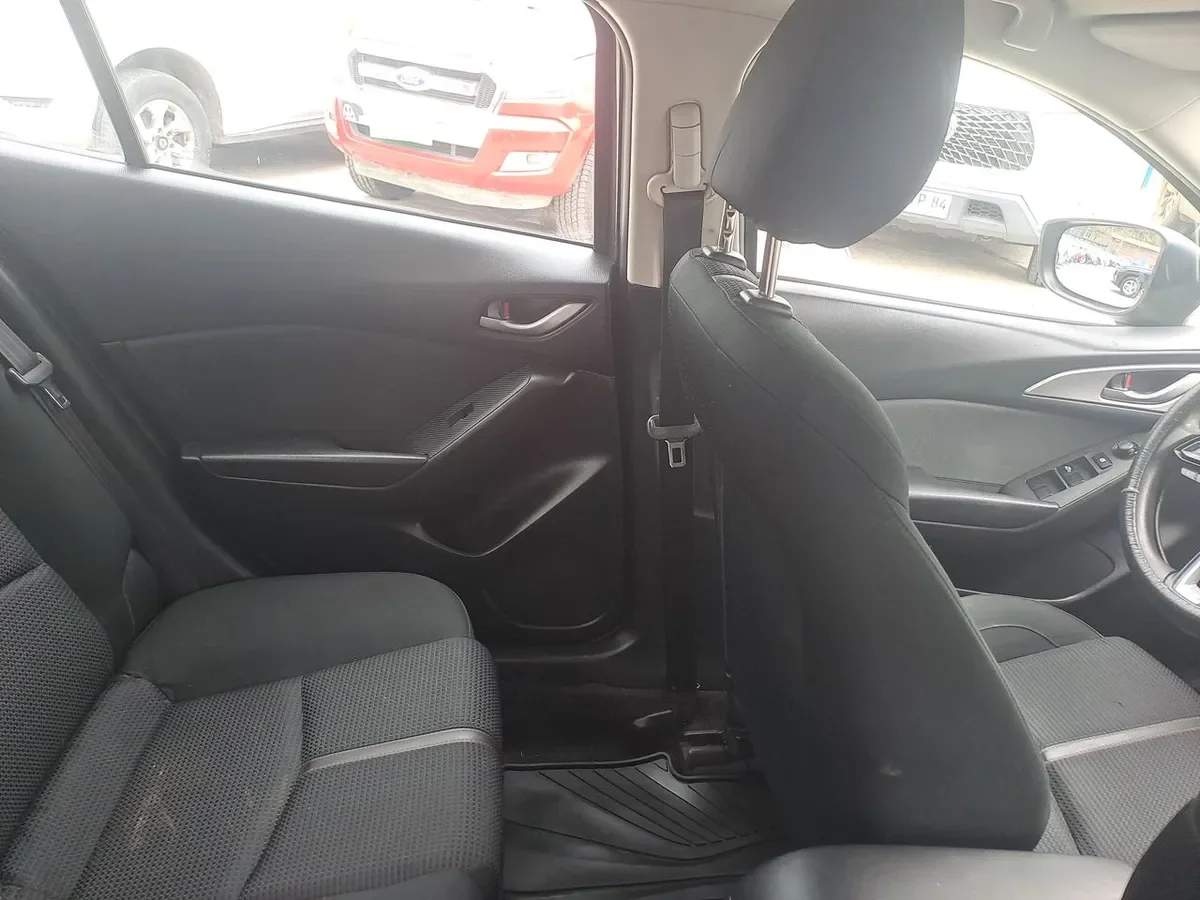 Mazda 3 1.6 S 4x2 Sdn 4at 4p año 2018