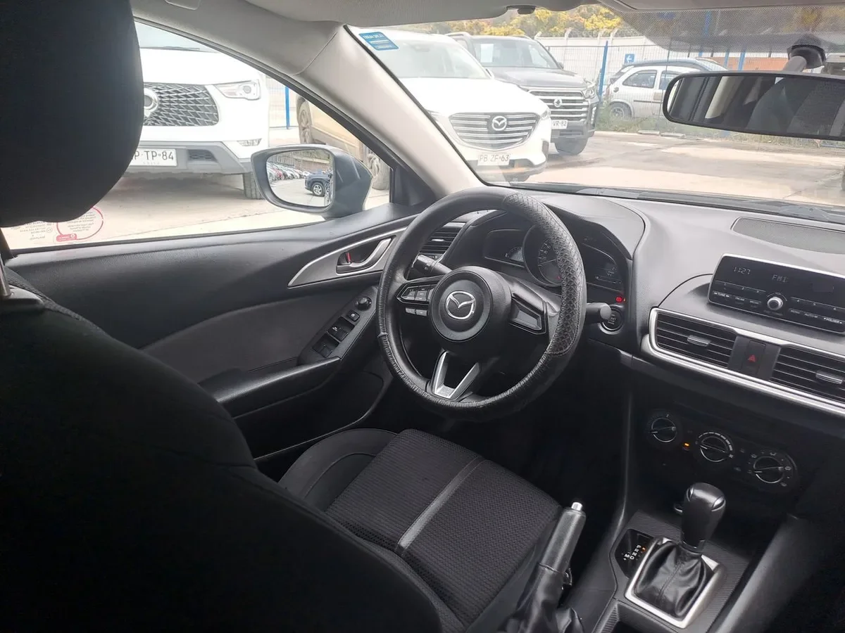 Mazda 3 1.6 S 4x2 Sdn 4at 4p año 2018